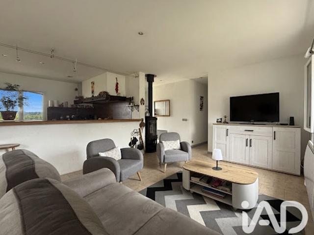 Vente Maison 7 pièces 144 m2 Armillac
