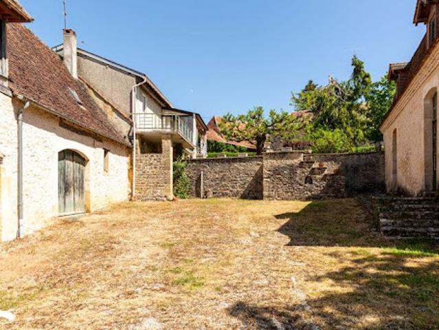 Vente Maison 7 pièces 144 m2 Cubjac Auvézère Val d'Ans