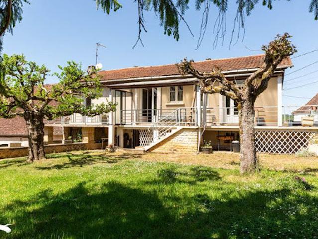 Vente Maison 7 pièces 144 m2 Cubjac Auvézère Val d'Ans