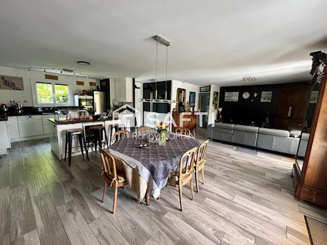 Vente Maison 7 pièces 144 m2 Lamothe Montravel