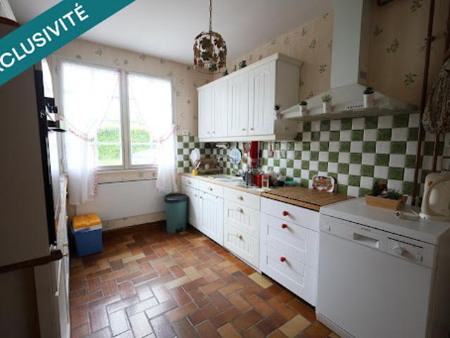 Vente Maison 7 pièces 144 m2 Saint Sulpice la Forêt