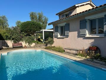 Vente Maison 7 pièces 144 m2 Savigneux