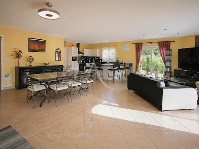 Vente Maison 7 pièces 144.4 m2 Barinque