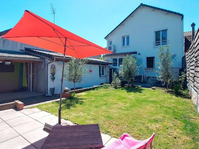 Vente Maison 7 pièces 145 m2 Massy