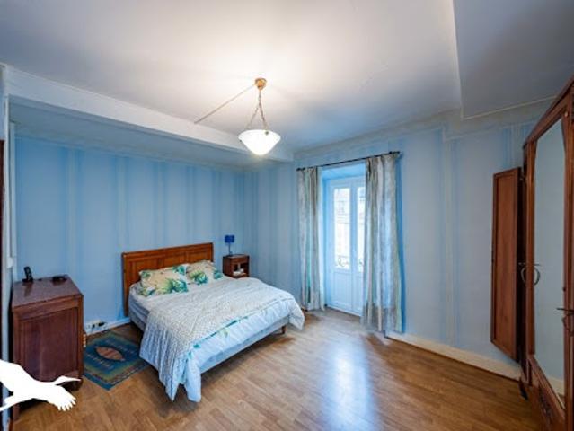 Vente Maison 7 pièces 145 m2 Massat