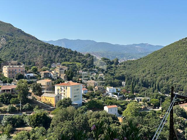 Vente Maison 7 pièces 145 m2 Oletta