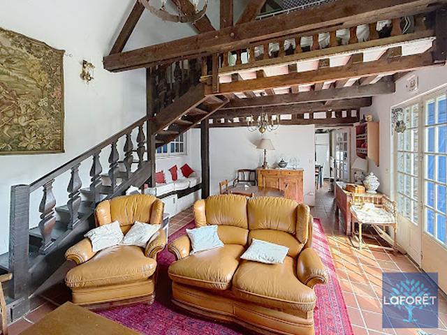 Vente Maison 7 pièces 145 m2 Bernay