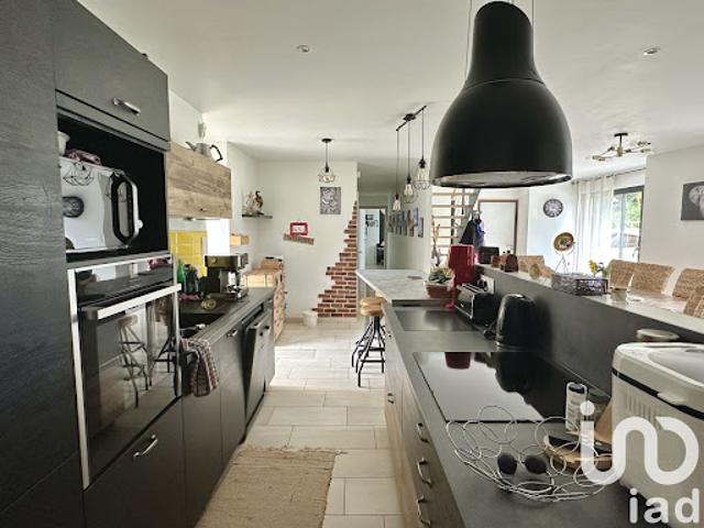 Vente Maison 7 pièces 145 m2 Guilliers