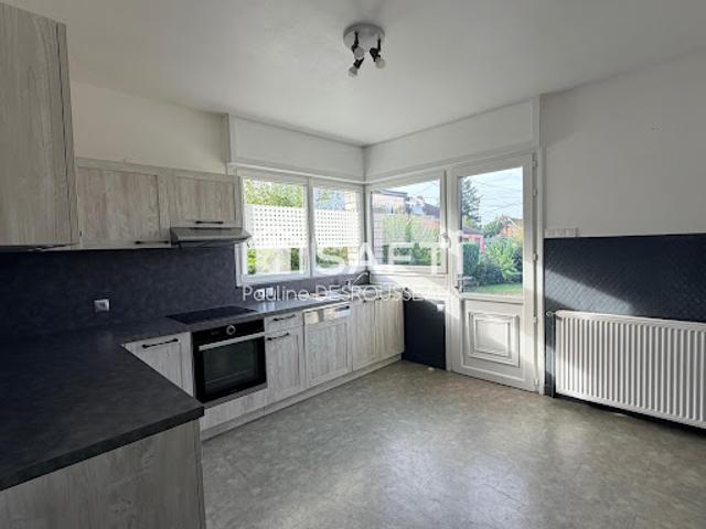 Vente Maison 7 pièces 145 m2 Le Cateau Cambrésis