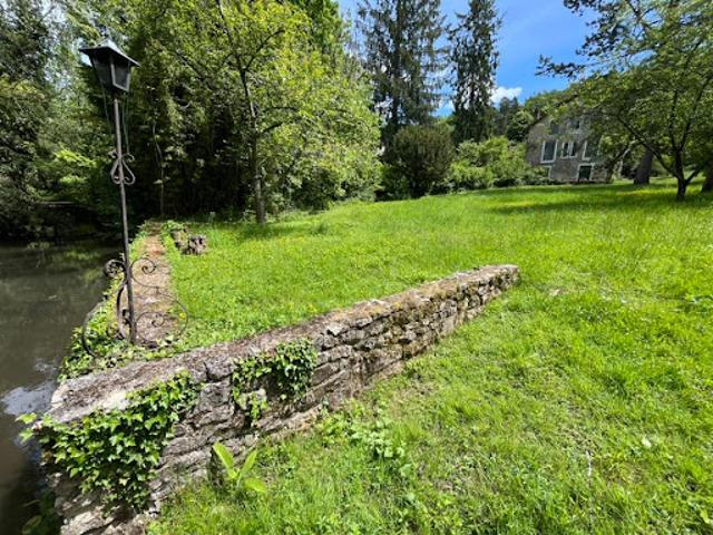 Vente Maison 7 pièces 145 m2 Saclas