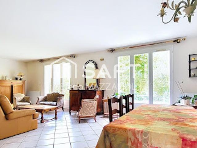 Vente Maison 7 pièces 145 m2 Saint Germain en Laye