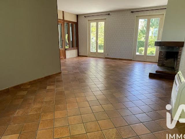 Vente Maison 7 pièces 145 m2 Saint Sulpice de Pommeray