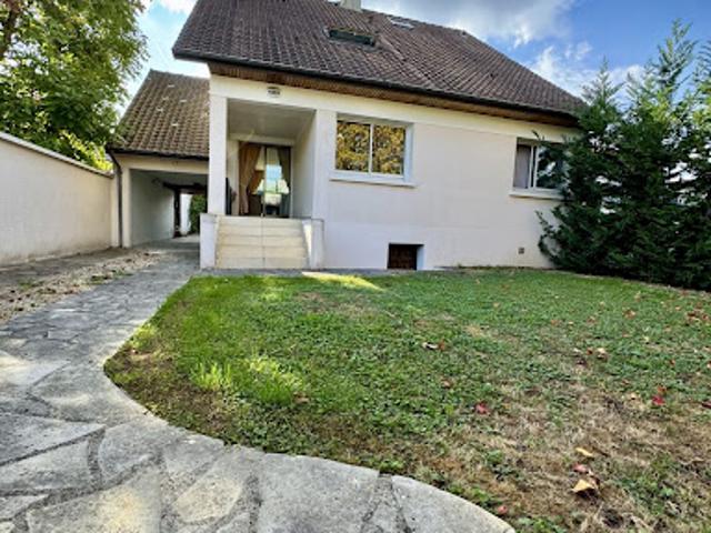 Vente Maison 7 pièces 145 m2 Tremblay en France