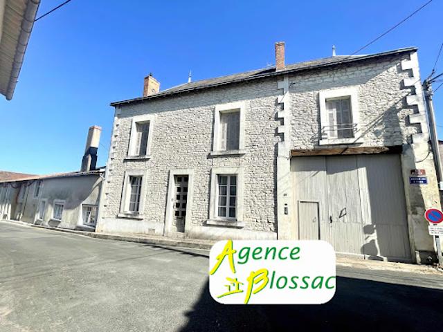Vente Maison 7 pièces 146 m2 Mirebeau