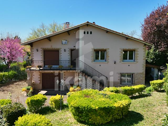 Vente Maison 7 pièces 146 m2 Feyzin