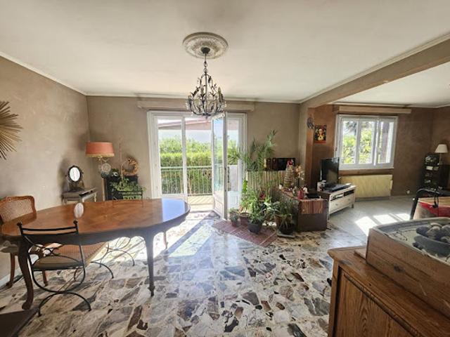 Vente Maison 7 pièces 146 m2 Saint Apollinaire