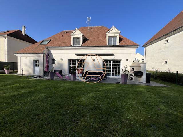 Vente Maison 7 pièces 146.66 m2 Ormesson sur Marne