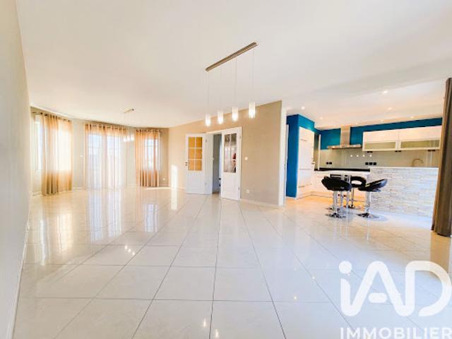 Vente Maison 7 pièces 147 m2 Cosnes et Romain