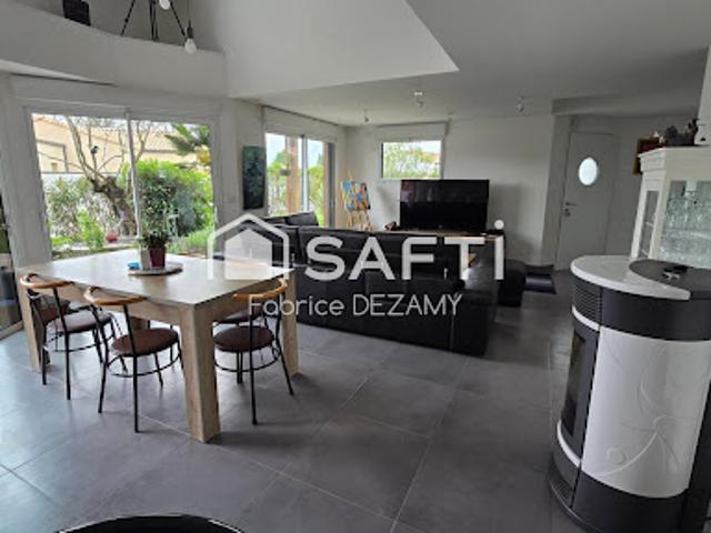 Vente Maison 7 pièces 147 m2 Les Pineaux