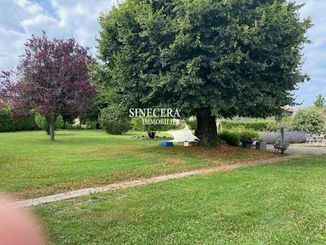Vente Maison 7 pièces 147 m2 Riberac
