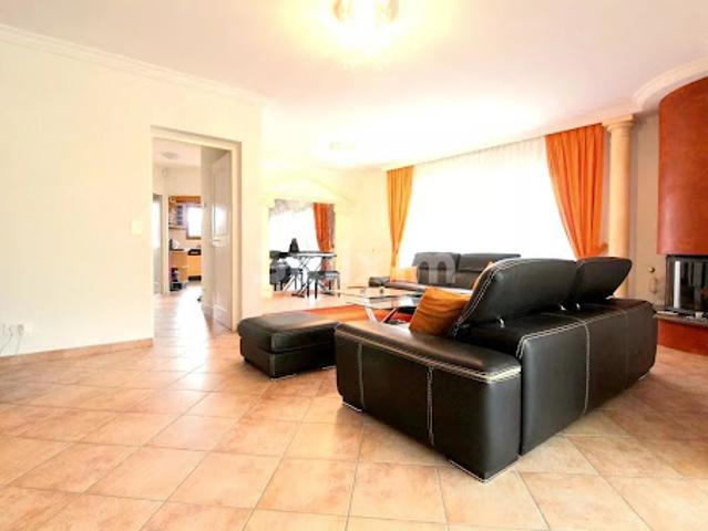 Vente Maison 7 pièces 147.37 m2 Archamps