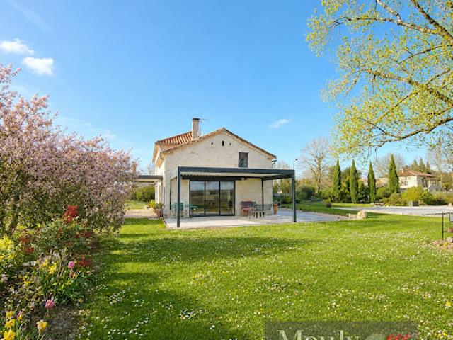 Vente Maison 7 pièces 148 m2 Lalbenque