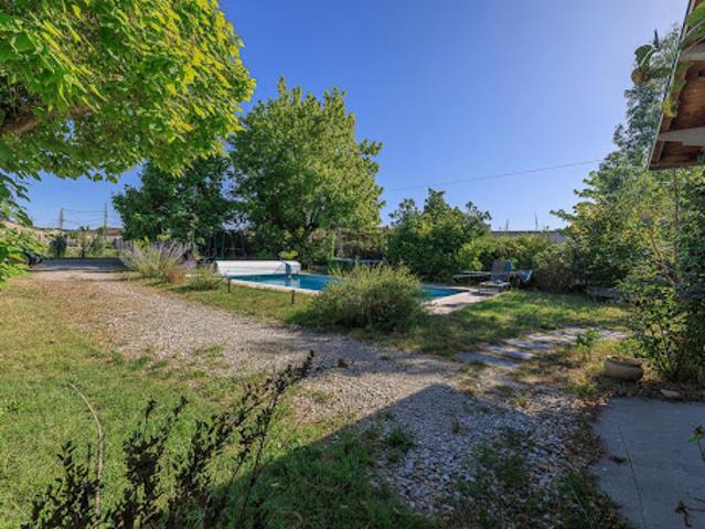 Vente Maison 7 pièces 148 m2 Saint Médard de Guizières