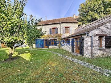 Vente Maison 7 pièces 148 m2 Jumeauville