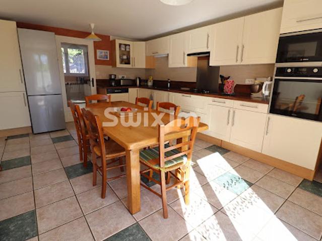 Vente Maison 7 pièces 148 m2 Varennes le Grand