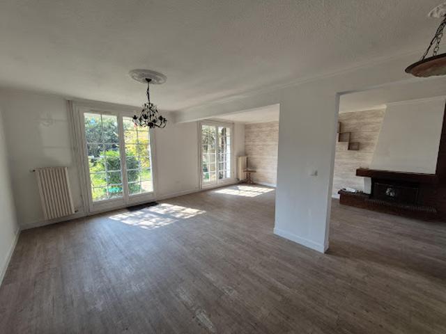 Vente Maison 7 pièces 149 m2 Breuillet