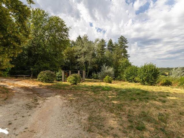 Vente Maison 7 pièces 149 m2 Chalagnac