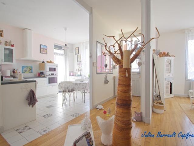 Vente Maison 7 pièces 149 m2 Verrieres