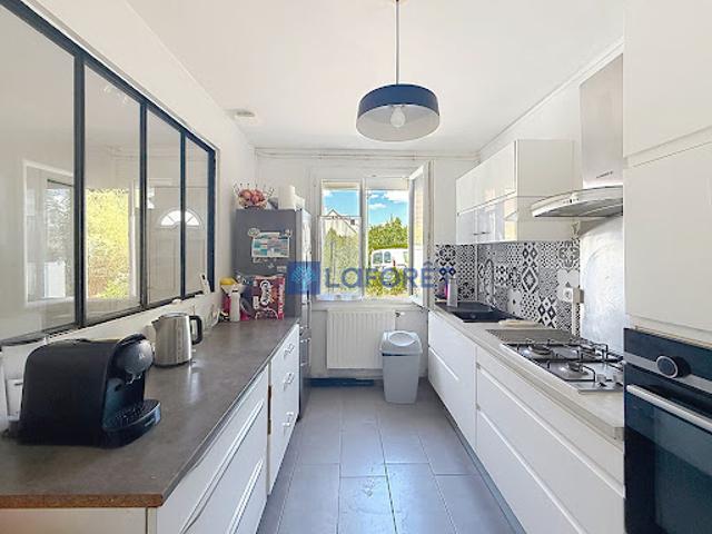 Vente Maison 7 pièces 149.28 m2 Saintry sur Seine