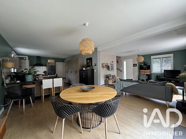 Vente Maison 7 pièces 140 m2 Mûrs Erigné