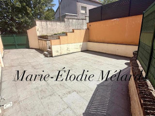 Vente Maison 7 pièces 140 m2 Mont Saint Martin
