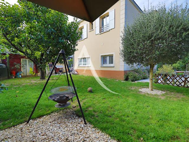 Vente Maison 7 pièces 140 m2 Montesson