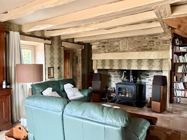 Vente Maison 7 pièces 140 m2 Montignac