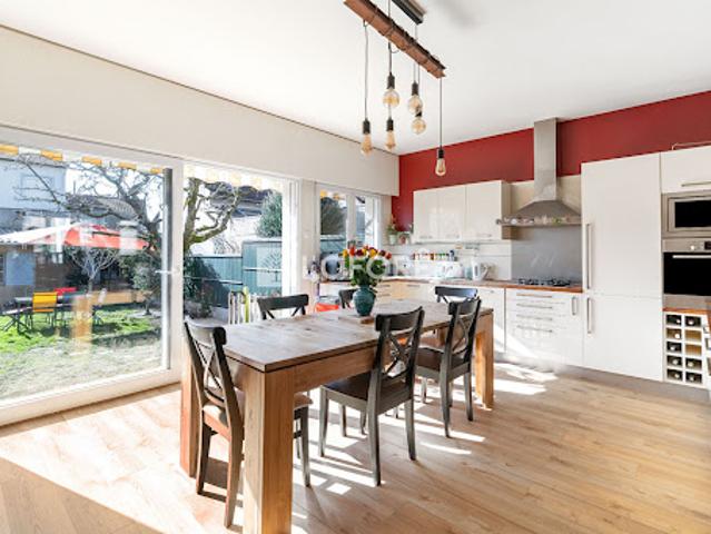 Vente Maison 7 pièces 140 m2 Nanterre