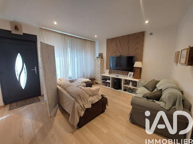 Vente Maison 7 pièces 140 m2 Neufchef