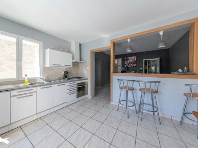 Vente Maison 7 pièces 140 m2 Arvigna