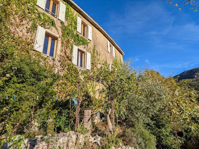 Vente Maison 7 pièces 140 m2 Brantes