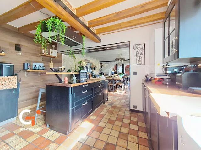 Vente Maison 7 pièces 140 m2 Caumont