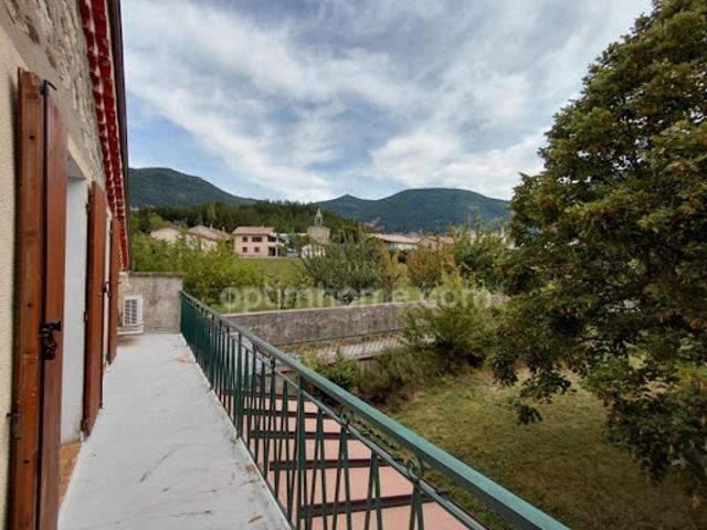 Vente Maison 7 pièces 140 m2 La Beaume