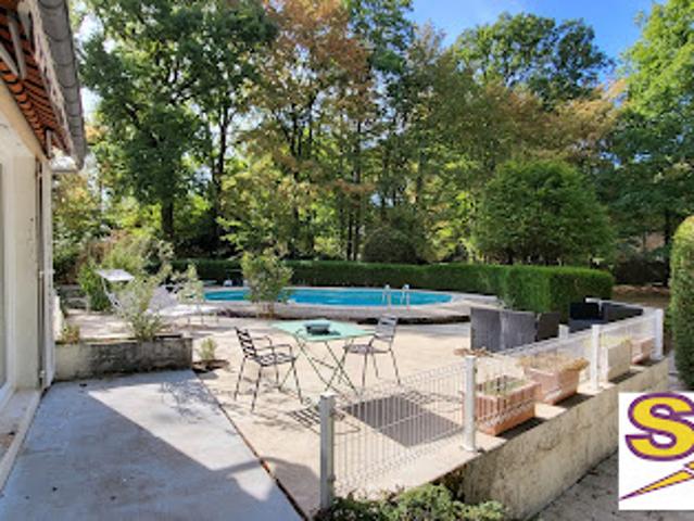 Vente Maison 7 pièces 144 m2 La Selle sur le Bied