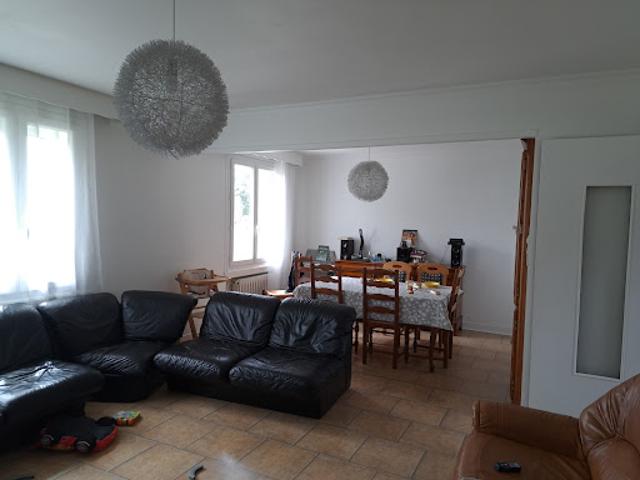 Vente Maison 7 pièces 140 m2 Le Chambon sur Lignon