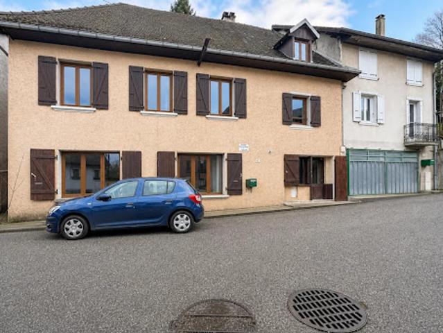 Vente Maison 7 pièces 140 m2 Le Pont de Beauvoisin