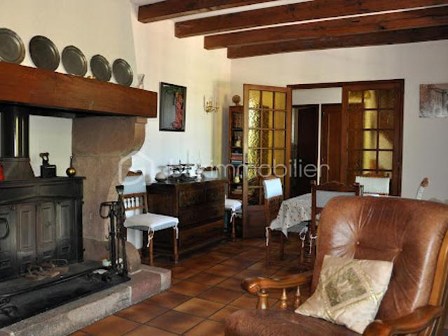 Vente Maison 7 pièces 140 m2 Saint Cyprien sur Dourdou