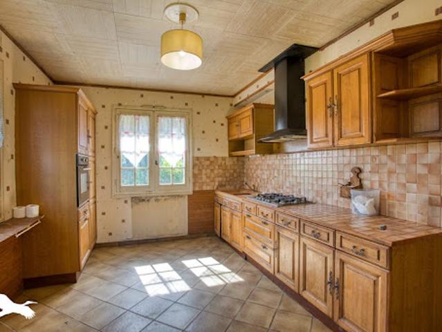 Vente Maison 7 pièces 140 m2 Thonac