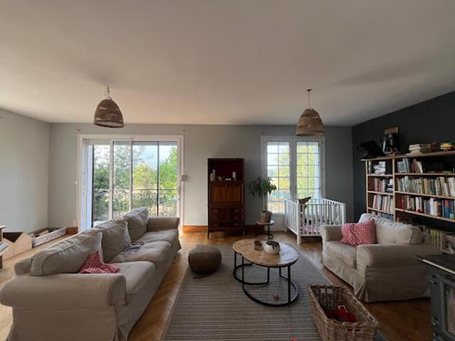 Vente Maison 7 pièces 140 m2 Vayres