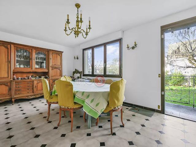 Vente Maison 7 pièces 140 m2 Villemomble